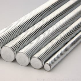 Threaded-steel-rods-ends